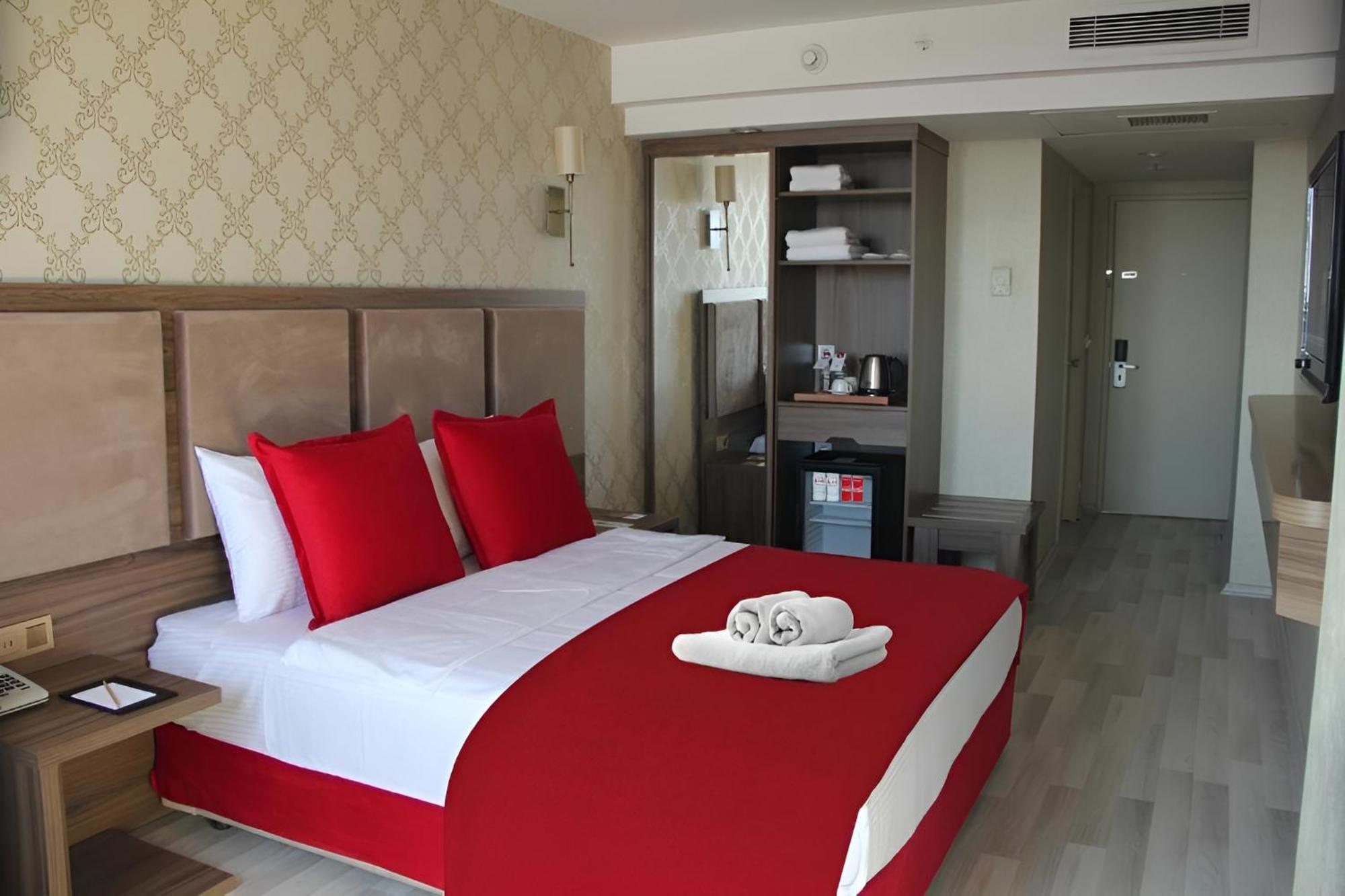 Euro Plaza - Taksim Pera Hotel Istanboel